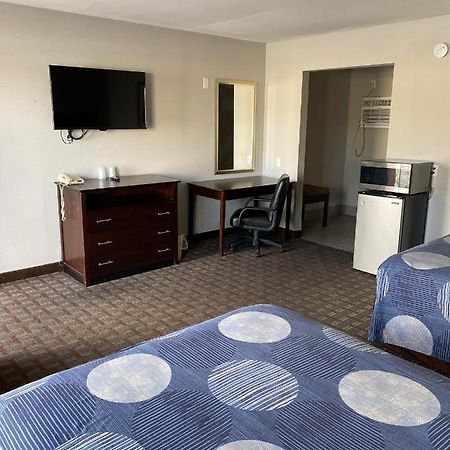 New Budget Inn Eaton Bagian luar foto