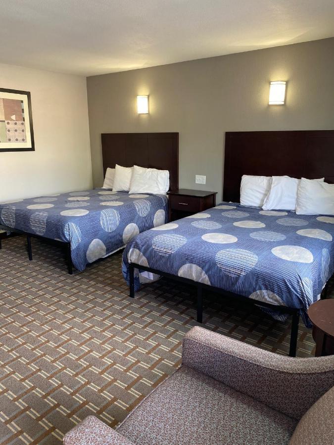 New Budget Inn Eaton Bagian luar foto